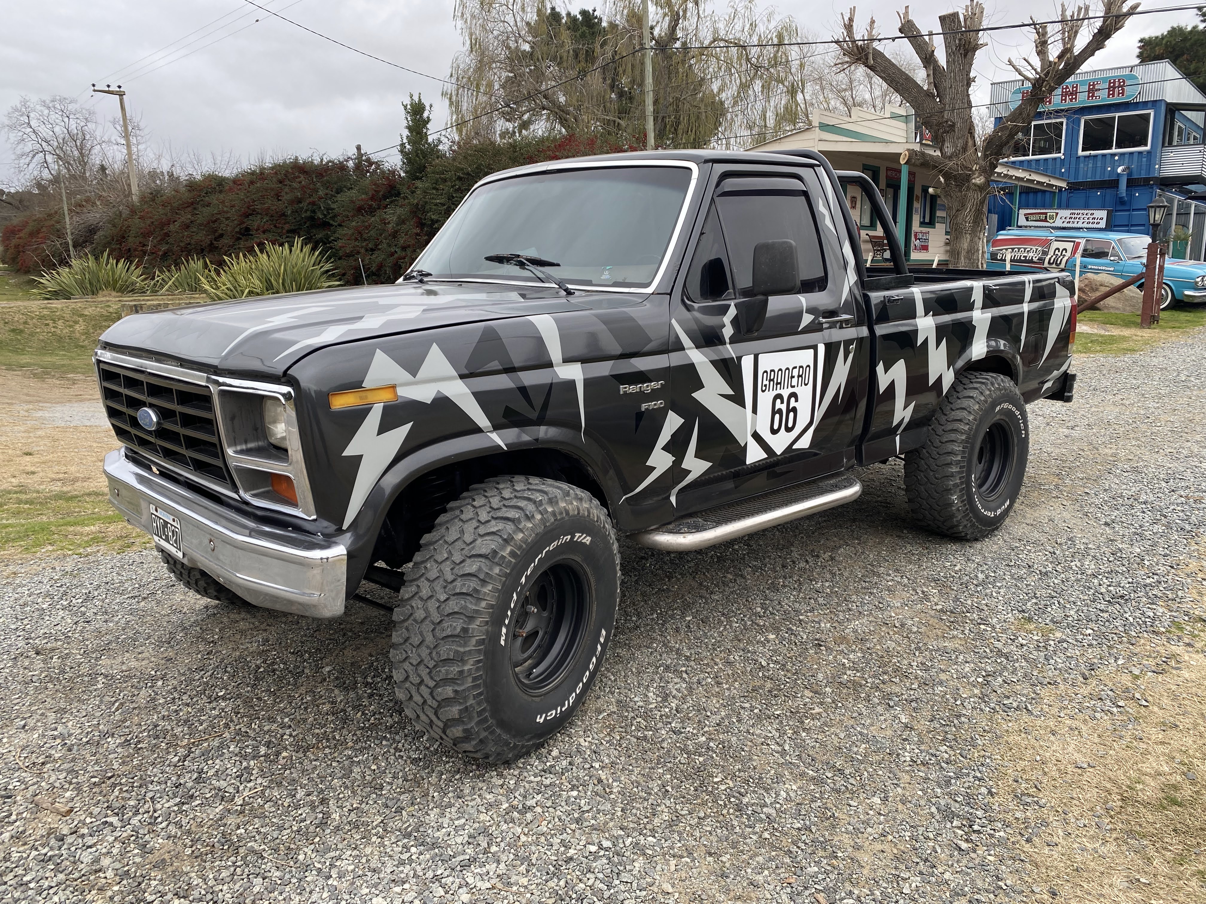 Ford F100